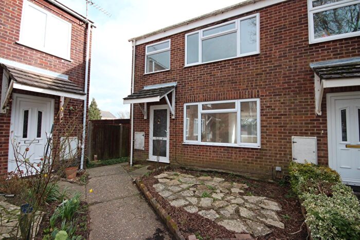 3 Bedroom End Of Terrace House To Rent In Setley Gardens, Bournemouth, BH8