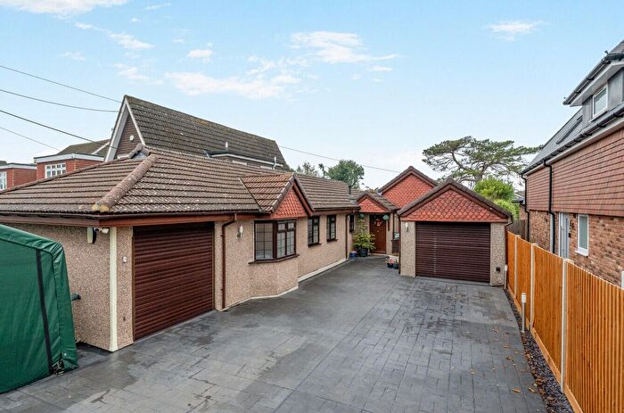 3 Bedroom Detached Bungalow For Sale In St. Winifreds Road, Biggin Hill, Westerham, TN16
