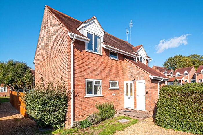 2 Bedroom Maisonette For Sale In Kerry Close, Chandler's Ford, SO53