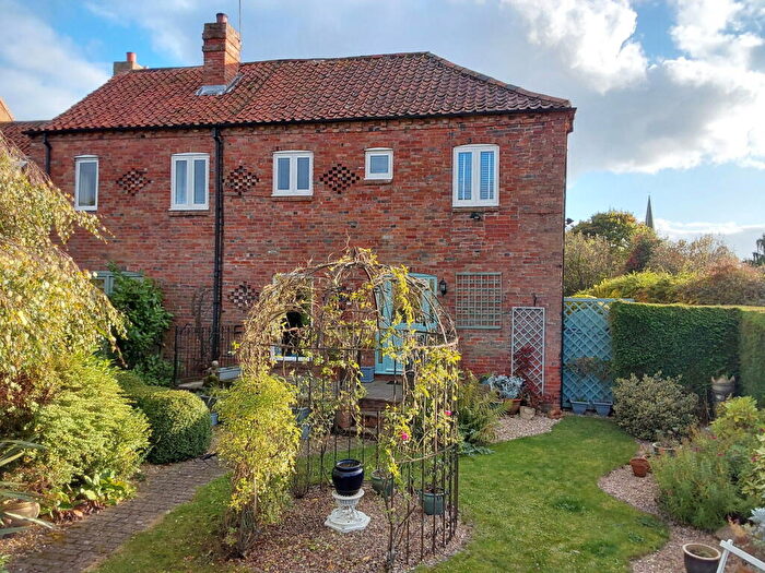4 Bedroom Barn Conversion For Sale In Low Road, Scrooby, Doncaster, DN10
