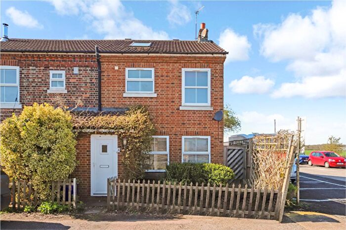 2 Bedroom Cottage For Sale In Station Cottages, Cheddington, Leighton Buzzard, LU7