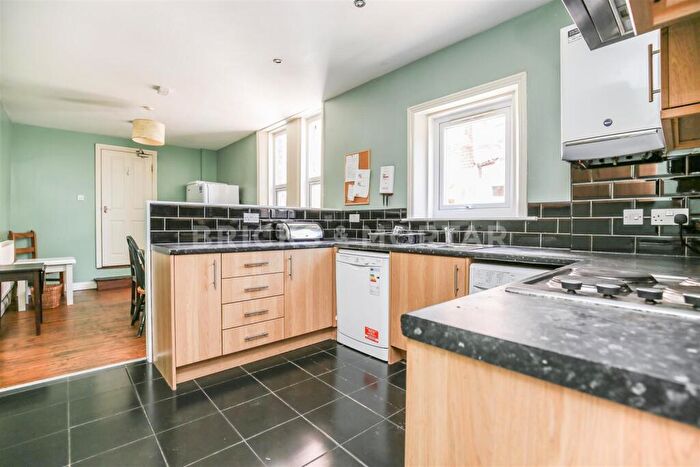 7 Bedroom Terraced House To Rent In (£pppw) Devonshire Place, Jesmond, Newcastle Upon Tyne, NE2