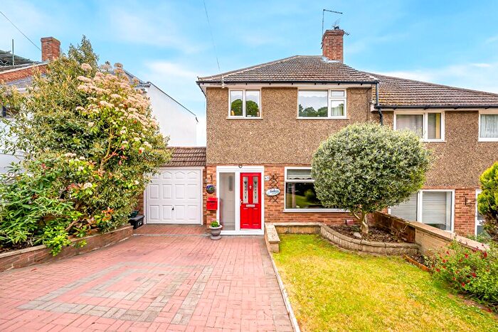 3 Bedroom Semi-Detached House For Sale In Coombfield Drive, Darenth, DA2