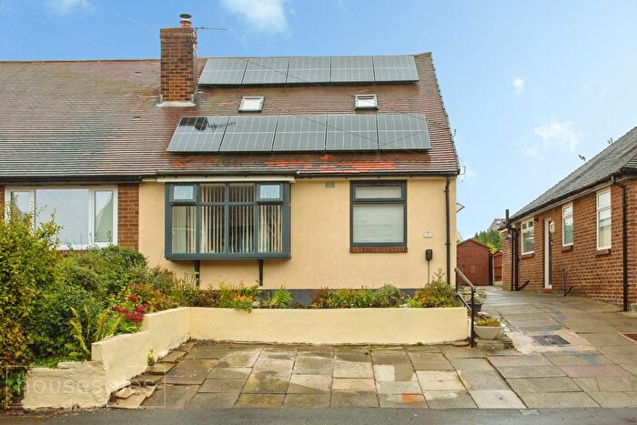 3 Bedroom Semi-Detached Bungalow For Sale In Coniston Park Drive, Wigan, WN6