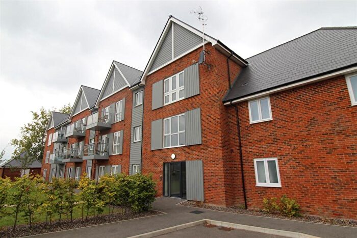 2 Bedroom Apartment For Sale In Steel Close, Herne Bay, CT6
