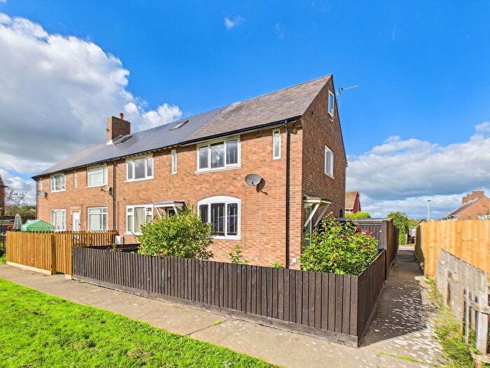 2 Bedroom End Of Terrace House For Sale In Chestnut Avenue, St. Athan, CF62