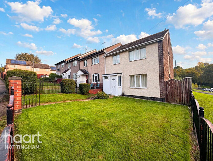 3 Bedroom End Of Terrace House For Sale In Abbotsford Drive, St Ann's, NG3
