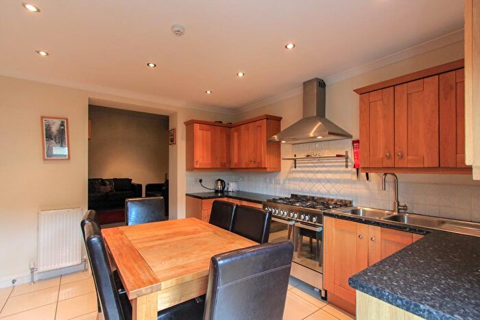 8 Bedroom Private Hall To Rent In Blackweir Terrace, Cathays, CF10