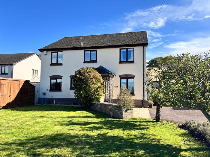 5 Bedroom Detached House For Sale In Bromsash, HR9