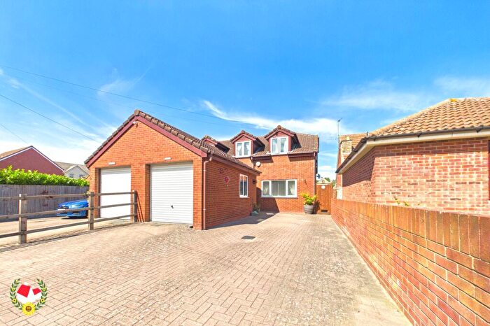 4 Bedroom Semi-Detached House For Sale In Naas Lane, Quedgeley, Gloucester, GL2