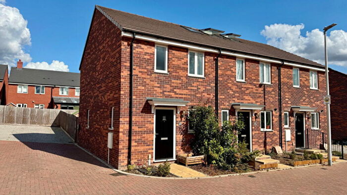 2 Bedroom End Of Terrace House For Sale In Dragonfly End, Shaw, Newbury, RG14