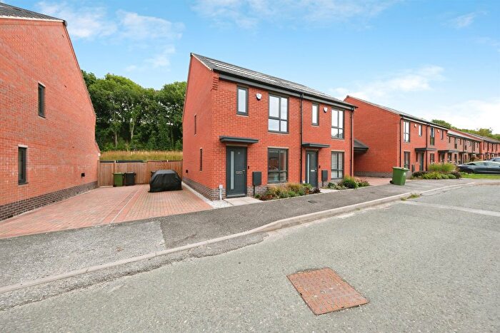 2 Bedroom Semi-Detached House For Sale In Derwentside Drive, Belper, DE56