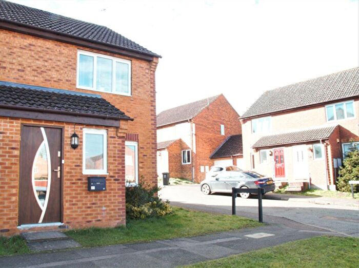 3 Bedroom Semi-Detached House To Rent In Titty Ho, Raunds, Wellingborough, NN9
