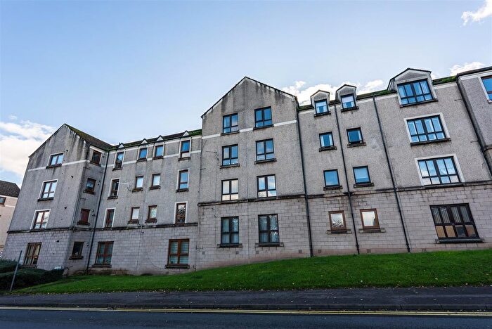 1 Bedroom Flat For Sale In Grampian Court, Crieff Road, Perth, PH1