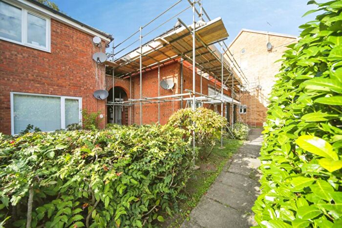 1 Bedroom Apartment For Sale In Denham Close, Bury St. Edmunds, IP33