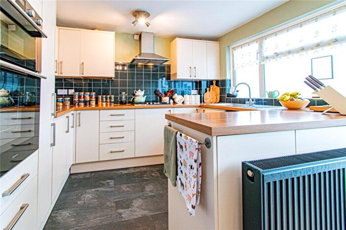 2 Bedroom End Of Terrace House For Sale In Tarrants Hill, Hungerford, RG17