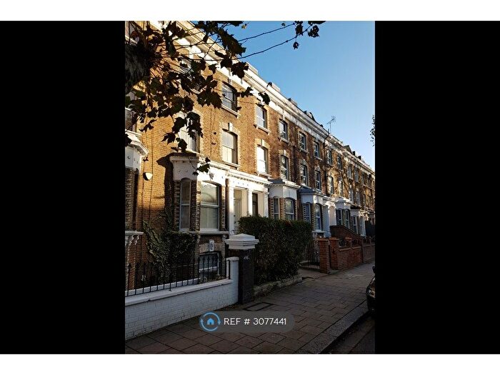 1 Bedroom Flat To Rent In Lotus Road, London, W12