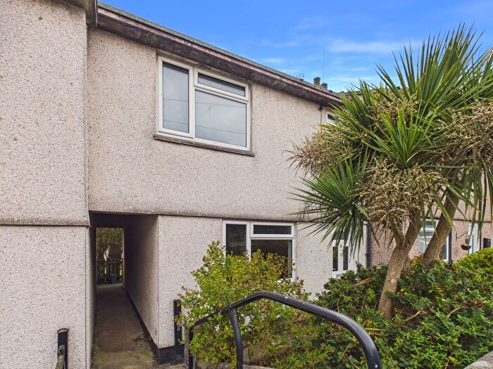 3 Bedroom Property For Sale In Loggans, Hayle, TR27