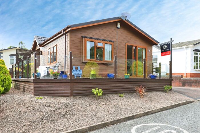 2 Bedroom Mobile/park Home For Sale In Dowles Road, Bewdley, DY12