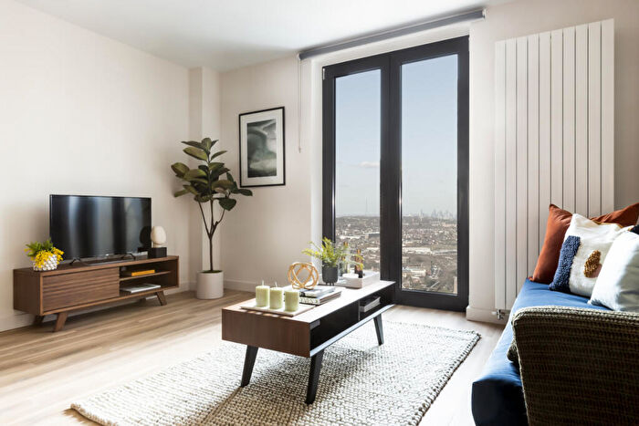 1 Bedroom Flat To Rent In Ten Degrees, Croydon, CR0