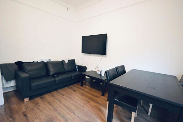 4 Bedroom House To Rent In Alderson Road, Smithdown, Liverpool, L15