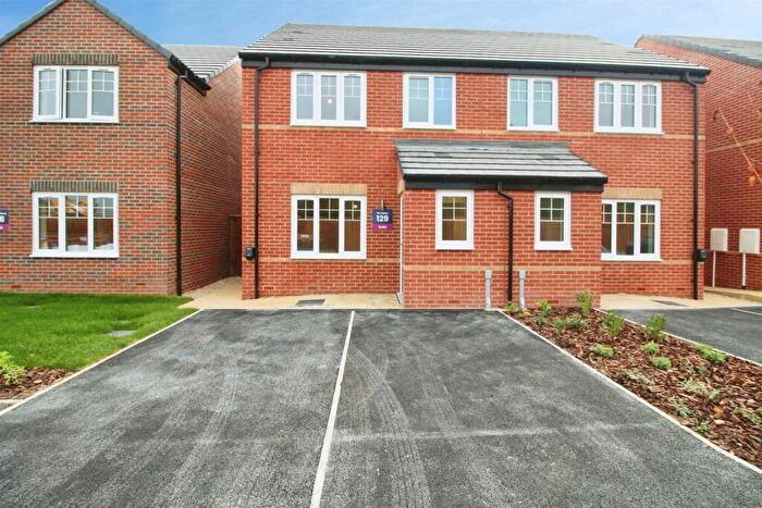 3 Bedroom Semi-Detached House To Rent In Argus Lane, Sherburn-in-Elmet, LS25