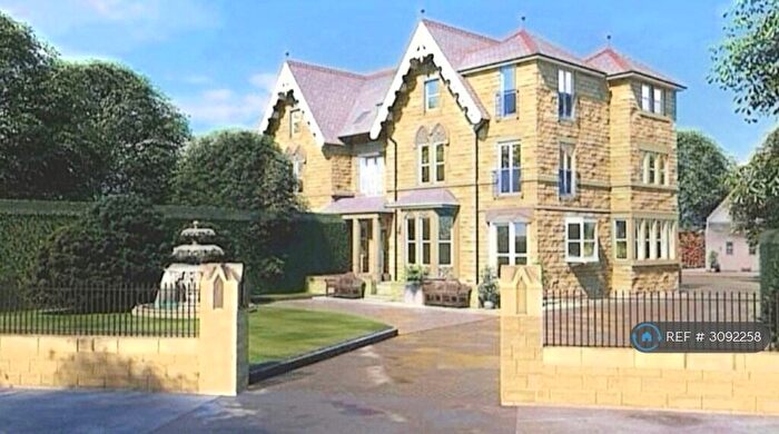 3 Bedroom Flat To Rent In Ripon Road, Harrogate, HG1