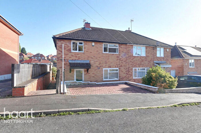 3 Bedroom Semi-Detached House For Sale In Fraser Square, Nottingham, NG4