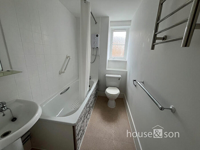 1 Bedroom Apartment To Rent In Latimer Road, Winton, BH9