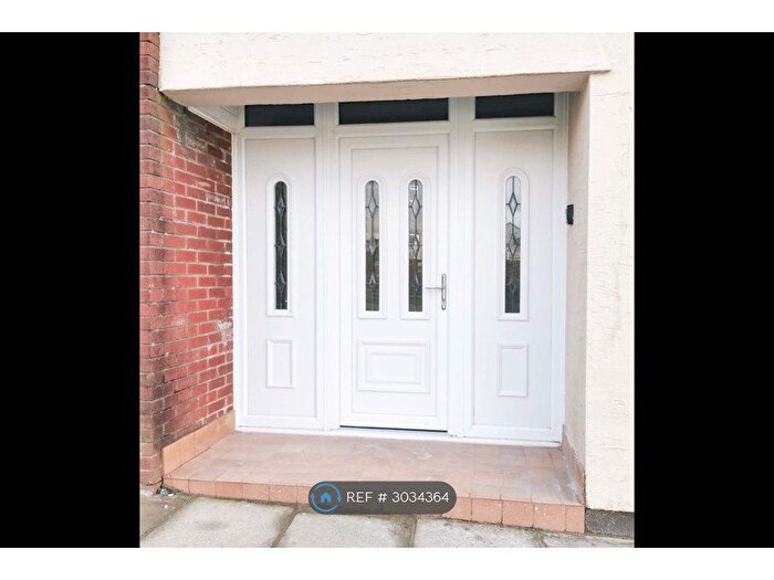 2 Bedroom Flat To Rent In Heol Brynhyfryd, Pontypridd, CF38