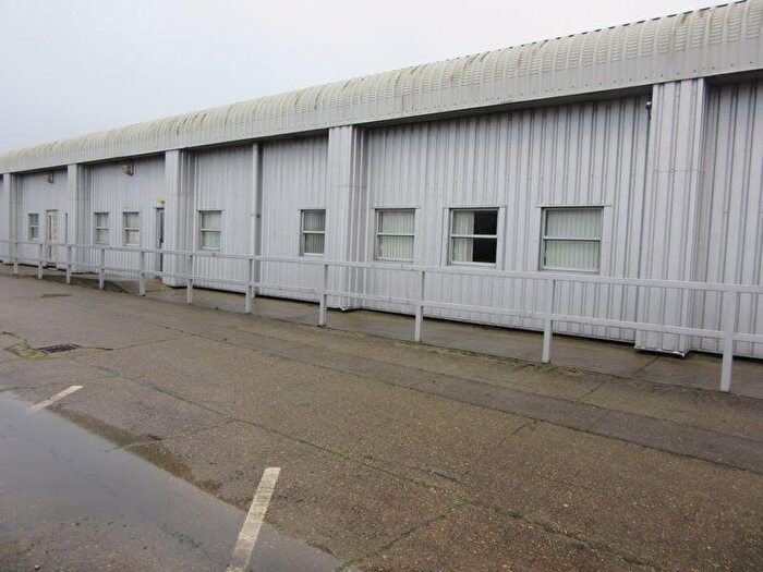 Detached House To Rent In Riverside Road, Lowestoft, NR33