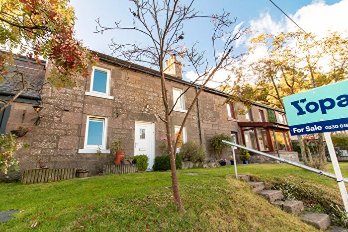 3 Bedroom Semi-Detached House For Sale In Charleston Village, Forfar, DD8