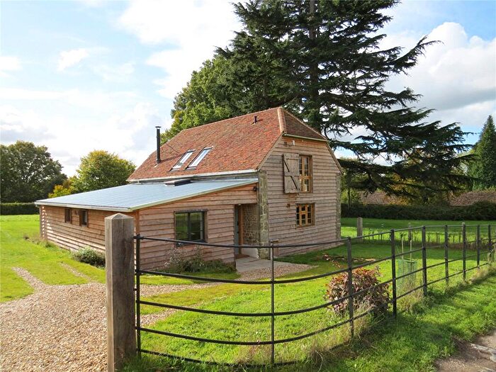 3 Bedroom Detached House To Rent In Midhurst, West Sussex, GU29