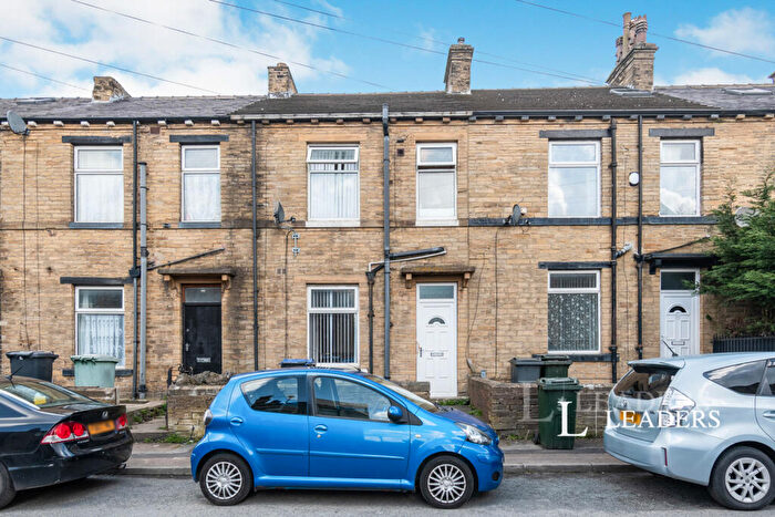 2 Bedroom Terraced House To Rent In Westfield Terrace, Bradford, West Yorkshire, BD2