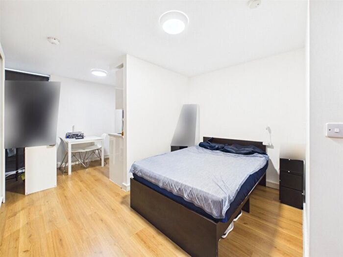 Apartment For Sale In Upper Parliament Street, Liverpool, Merseyside, L8