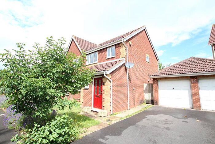 3 Bedroom Semi-Detached House To Rent In Simmonds View, Stoke Gifford, BS34