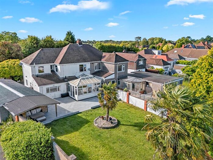 5 Bedroom Semi-Detached House For Sale In Gloucester Road, Rudgeway, Bristol, BS35