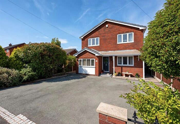 4 Bedroom Detached House For Sale In Fermor Road, Tarleton, Preston, PR4