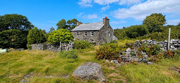 7 Bedroom Property For Sale In Morfa Bychan, Porthmadog, LL49