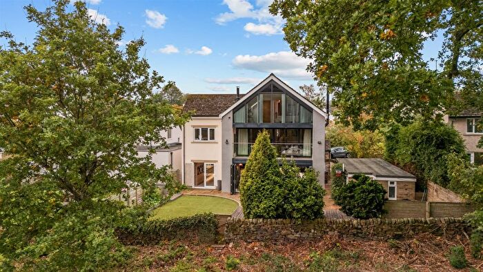 6 Bedroom Detached House For Sale In Ferrands Park Way, Harden, Bingley, BD16
