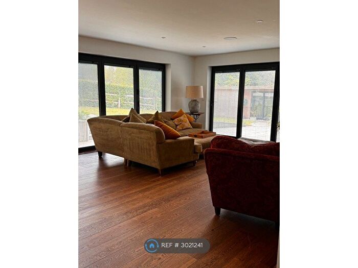 5 Bedroom End Of Terrace House To Rent In Hillside Cottages, Wadhurst, TN5