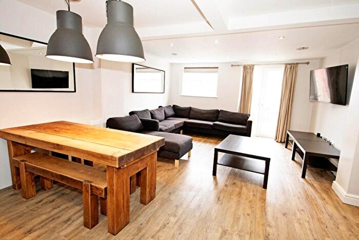 7 Bedroom Flat To Rent In Ground Floor Flat, Ashby Road, Loughborough, LE11