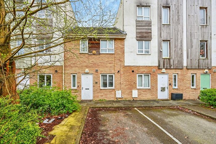 2 Bedroom Property For Sale In Sycamore Drive, Liverpool, L33