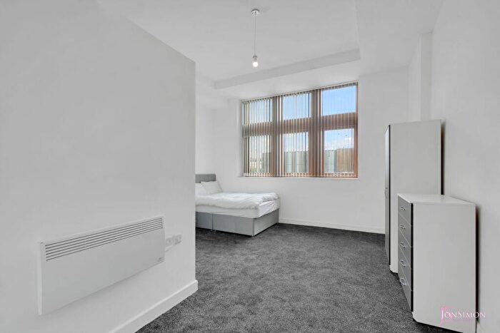 1 Bedroom Flat To Rent In Old County Court, Bankhouse Street, Burnley, BB11
