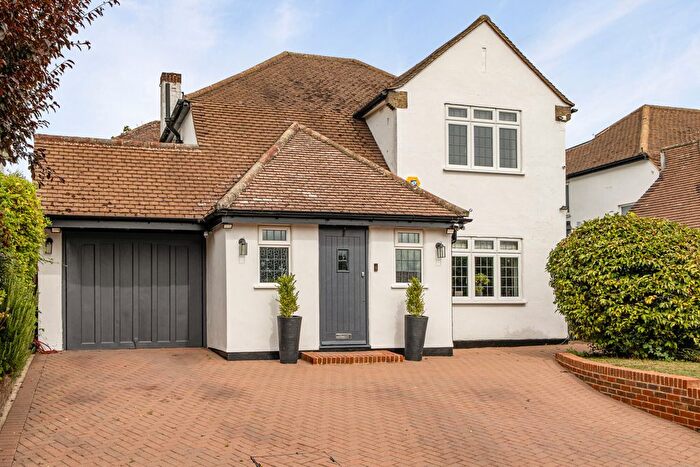 4 Bedroom Detached House For Sale In Kevington Drive, Chislehurst, BR7