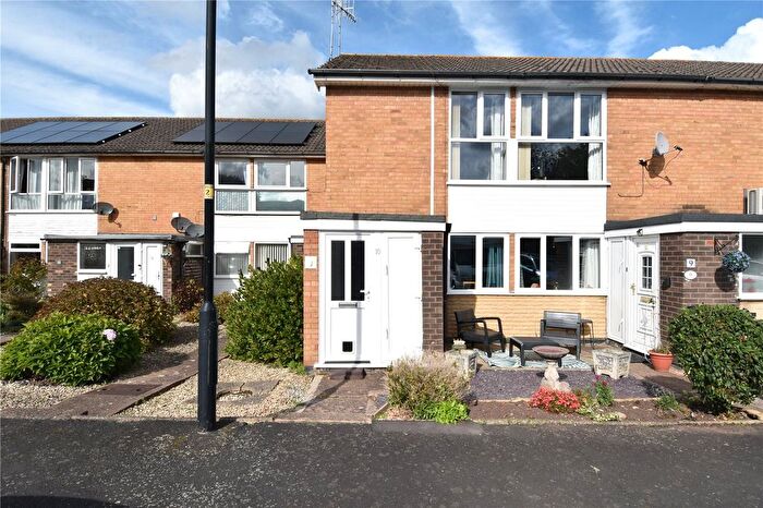 2 Bedroom Flat For Sale In St. Andrews Close, Droitwich, Worcestershire, WR9
