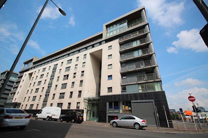 2 Bedroom Flat To Rent In Wallace Street, Glasgow, G5