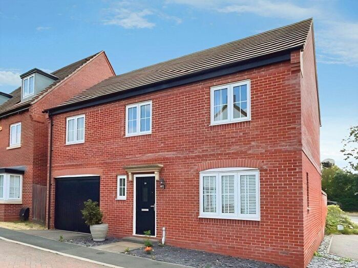 4 Bedroom Detached House For Sale In St. Helens Lane, Appleby Magna, DE12