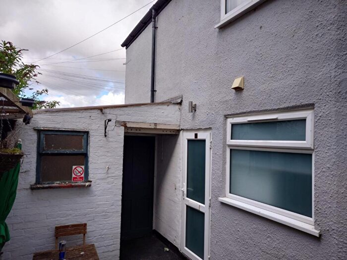 2 Bedroom Flat To Rent In Apsley Road, Great Yarmouth, Norfolk, NR30