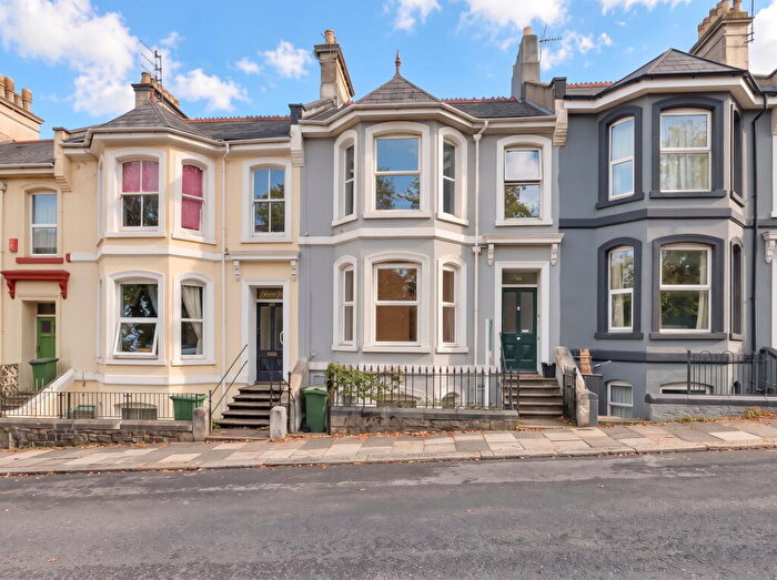 1 Bedroom Flat For Sale In Molesworth Road, Stoke, Plymouth, PL1